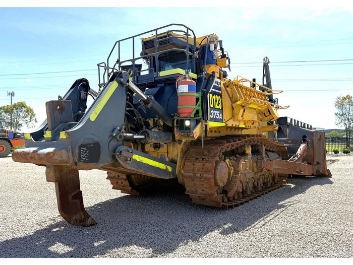 2019 Komatsu 375A-8