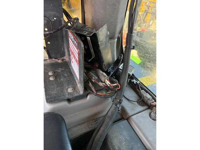 2019 Komatsu 375A-8