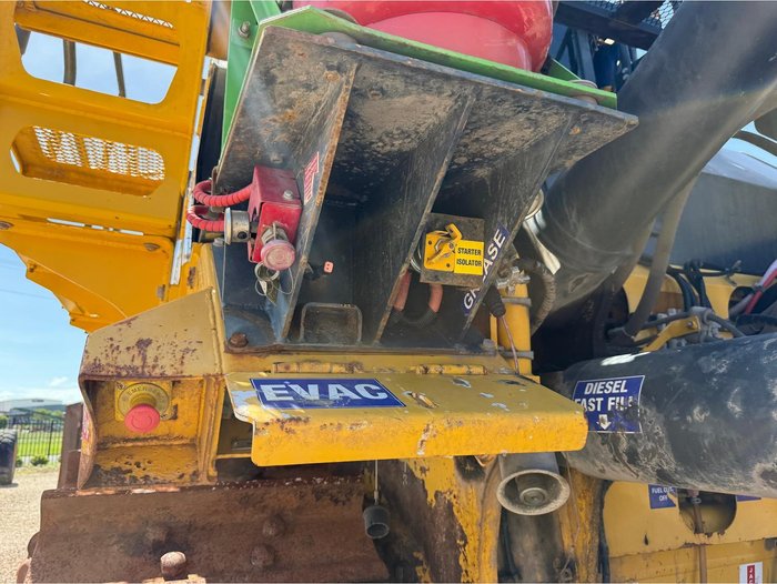 2019 Komatsu 375A-8
