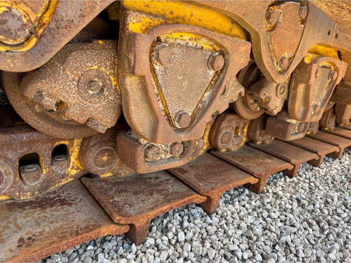 2019 Komatsu 375A-8