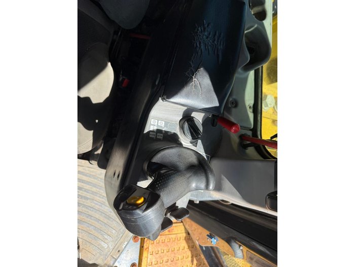 2019 Komatsu 375A-8