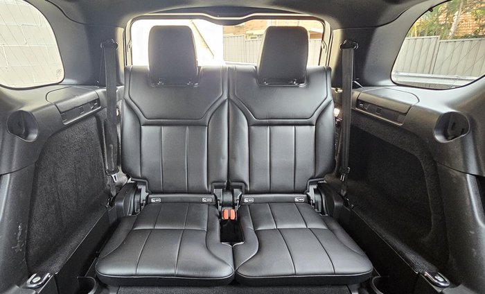 2017 Land Rover Discovery TD6 SE Series 5 MY17 4X4 Dual Range Fuji White