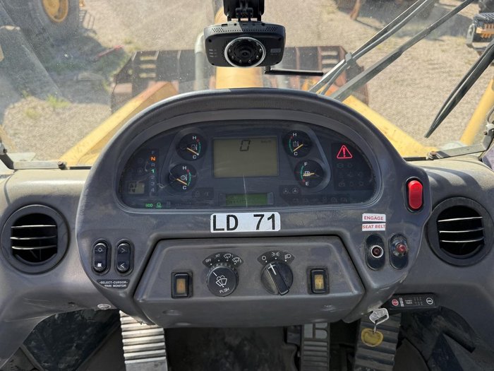 Komatsu Wa600-6