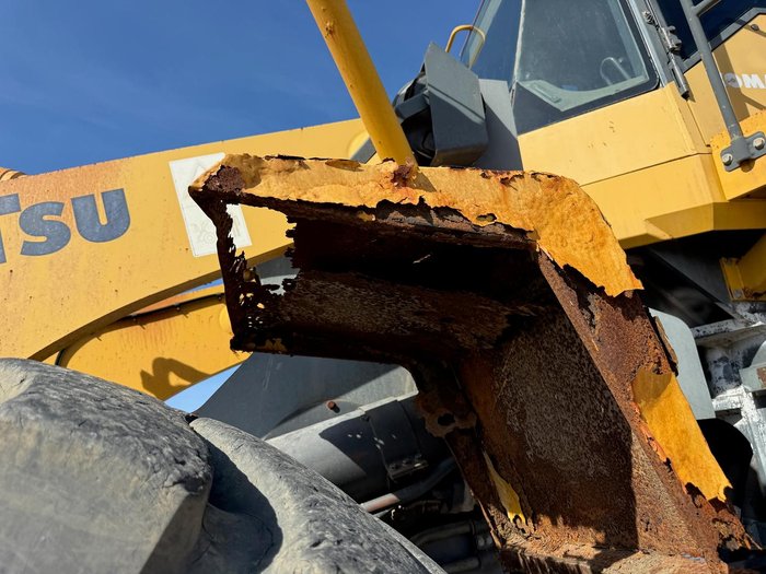 Komatsu Wa600-6