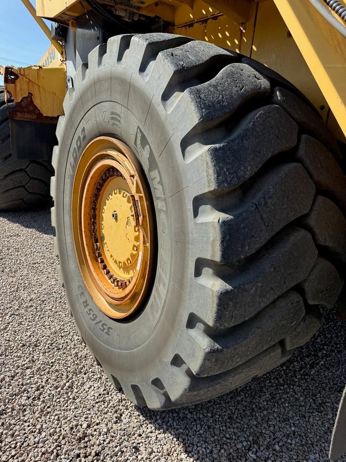 Komatsu Wa600-6