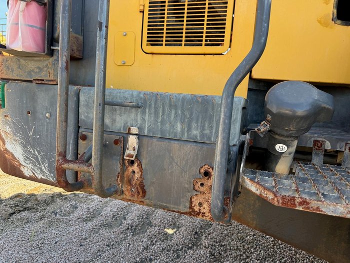 Komatsu Wa600-6