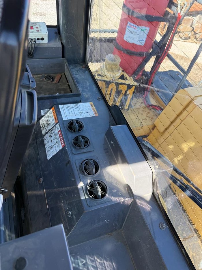 Komatsu Wa600-6