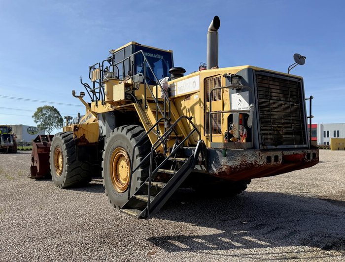 Komatsu Wa600-6