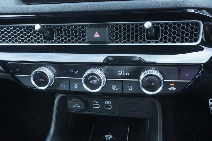 2022 Honda Civic e:HEV LX