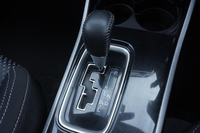 2019 Mitsubishi Outlander ES