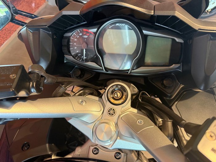 2025 Yamaha FJR1300AE FJR Blue