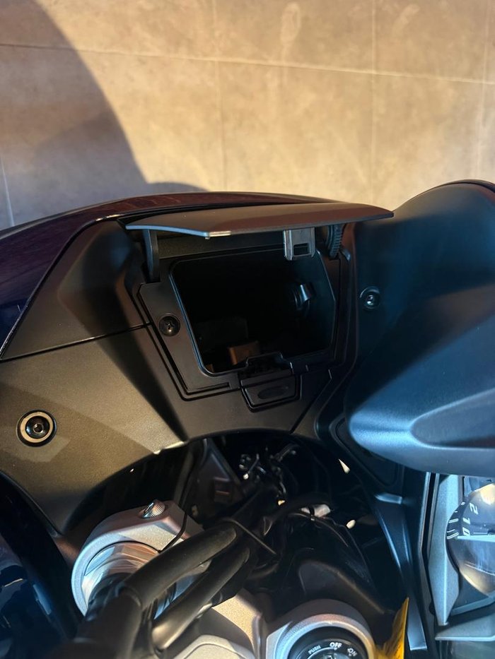 2025 Yamaha FJR1300AE FJR Blue