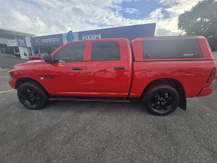 2021 RAM 1500 Express DS MY21 4X4 Dual Range Red