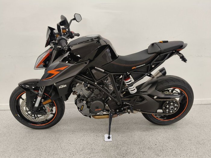 2017 Ktm 1290 SUPER DUKE R Black