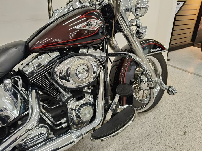 2011 Harley-davidson FLSTC HERITAGE SOFTAIL CLASSIC MAROON
