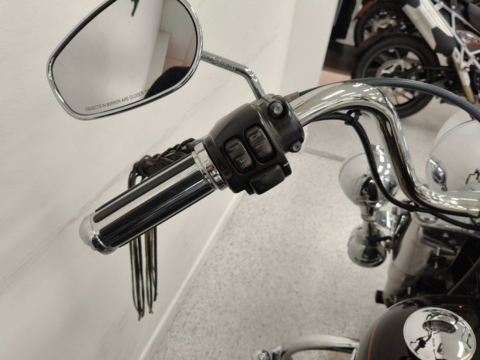 2011 Harley-davidson FLSTC HERITAGE SOFTAIL CLASSIC MAROON