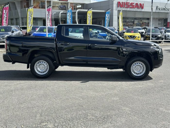 2026 Nissan Navara SL DUAL CAB D27 MY26
