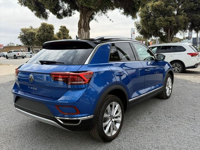 2025 Volkswagen T-ROC STYLE