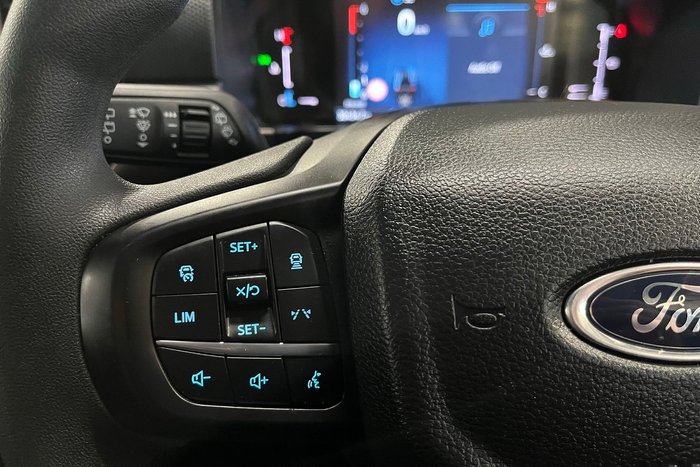 2024 Ford Everest Ambiente