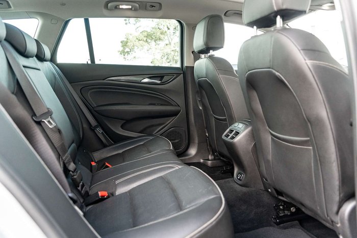 2018 Holden Calais V