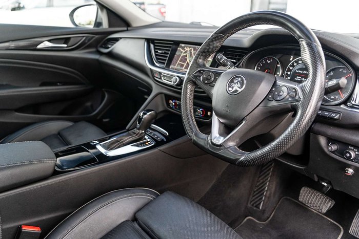 2018 Holden Calais V