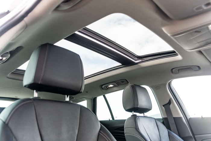 2018 Holden Calais V