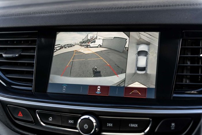 2018 Holden Calais V