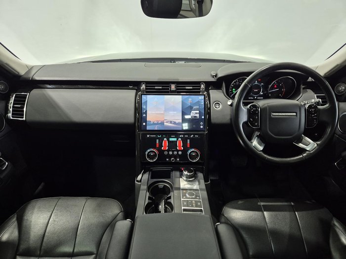 2019 Land Rover Discovery SD6 SE Series 5 MY20 4X4 Dual Range Santorini Black