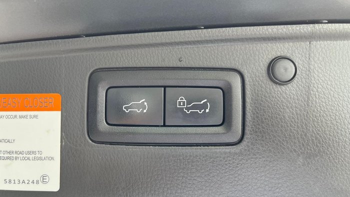 2022 Mitsubishi Pajero Sport Exceed