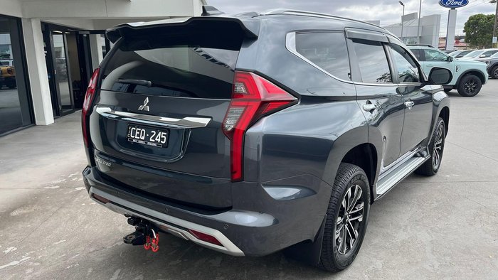 2022 Mitsubishi Pajero Sport Exceed