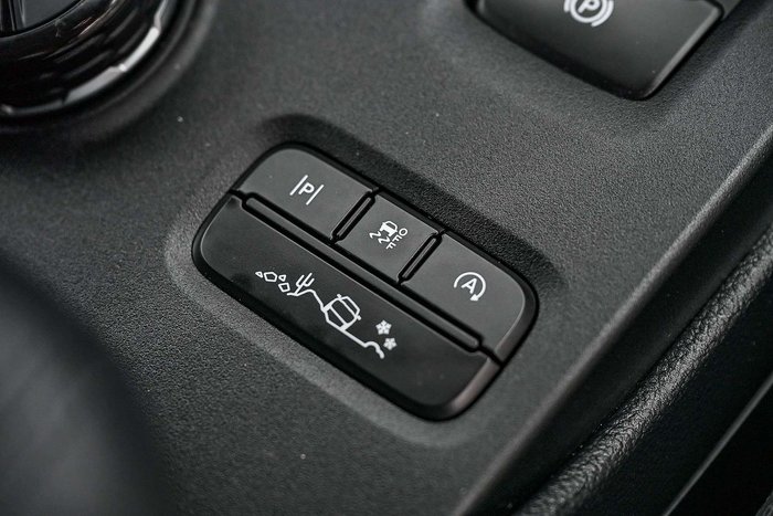 2025 Ford Everest Trend