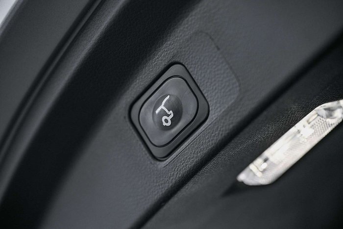 2025 Ford Everest Trend