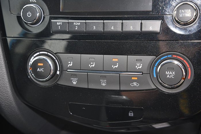 2018 Nissan QASHQAI ST