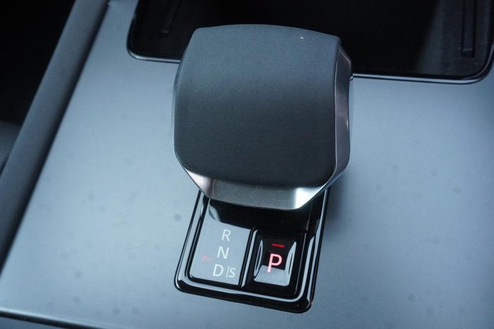 2025 Land Rover Discovery Sport P200 S