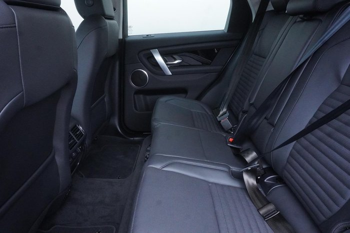 2025 Land Rover Discovery Sport P200 S