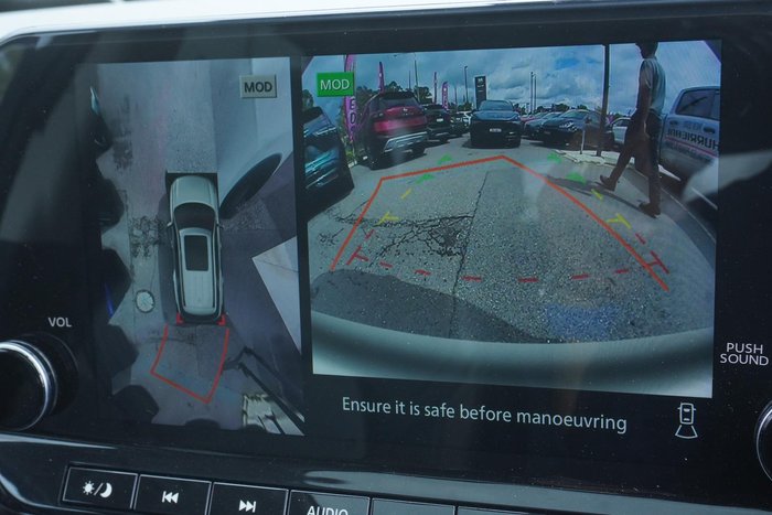 2024 Nissan Pathfinder Ti-L