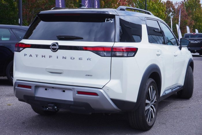 2024 Nissan Pathfinder Ti-L