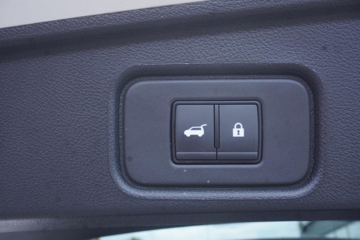 2024 Nissan Pathfinder Ti-L