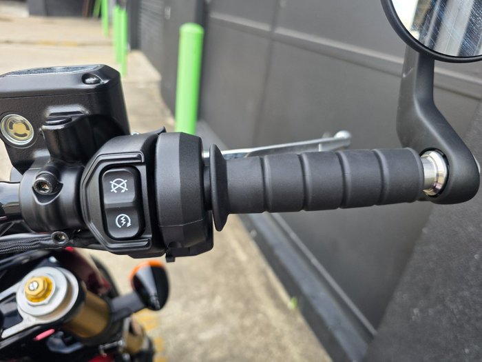 2025 Indian 2025 INDIAN 1250CC 101 SCOUT SUNSET RED METALLIC