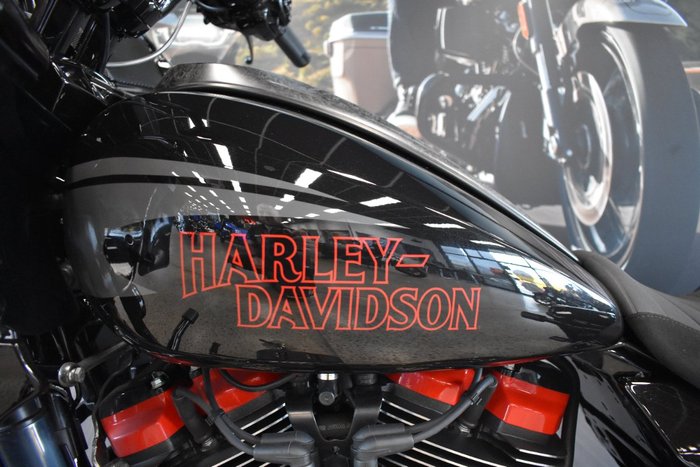 2024 HARLEY-DAVIDSON FLTRXSTSE CVO RD GLIDE ST 121
