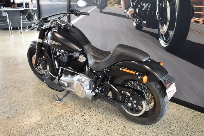 2018 HARLEY-DAVIDSON FLSL SLIM (107)