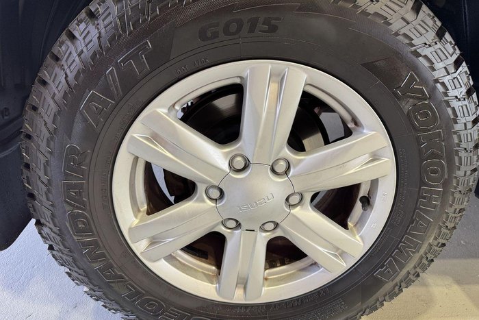 2014 Isuzu MU-X LS-T MY14 4X4 Dual Range Fjord Blue