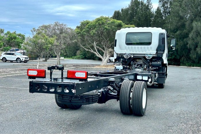 2025 Isuzu F Series FRR 110-240 AM R52