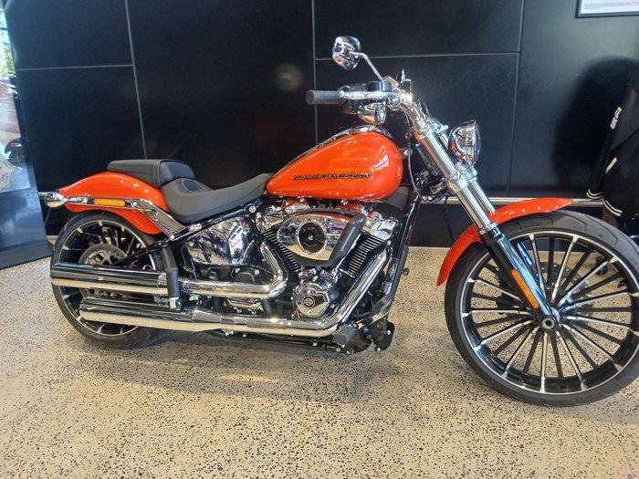 Harley-Davidson Breakout 117 (FXBR) Softail