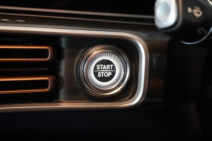 2020 Mercedes-Benz EQC 400