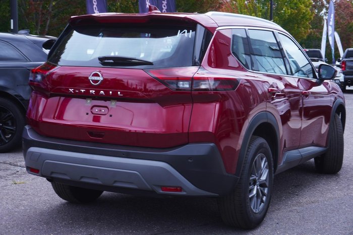 2025 Nissan X-TRAIL ST