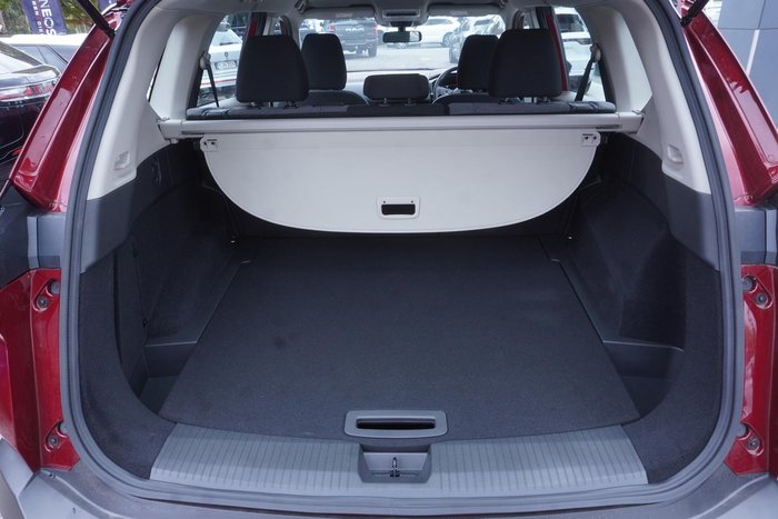 2025 Nissan X-TRAIL ST