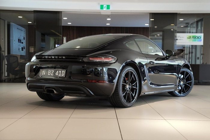 2017 Porsche 718 Cayman