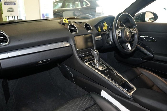 2017 Porsche 718 Cayman