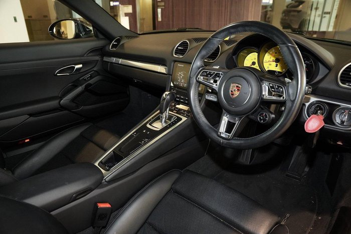 2017 Porsche 718 Cayman